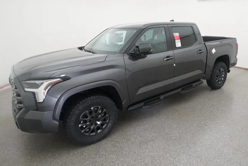 2026 Toyota Tundra SR5 CrewMax photo 1