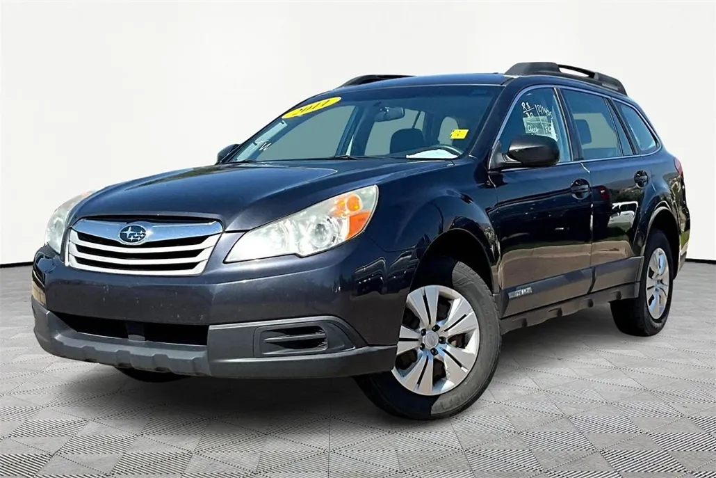 2011 Subaru Outback 2.5i photo 1