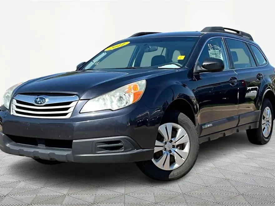2011 Subaru Outback 2.5i photo 1