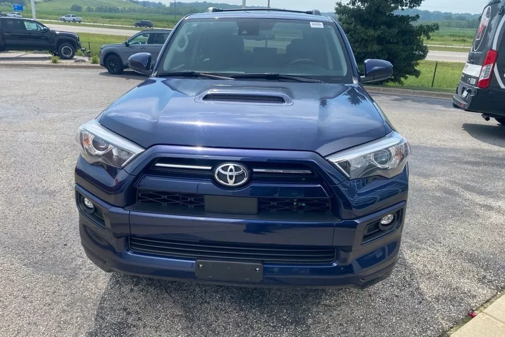 2024 Toyota 4Runner TRD Sport 4WD photo 1