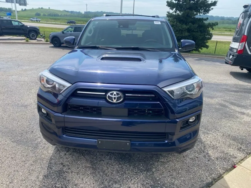 2024 Toyota 4Runner TRD Sport 4WD photo 1