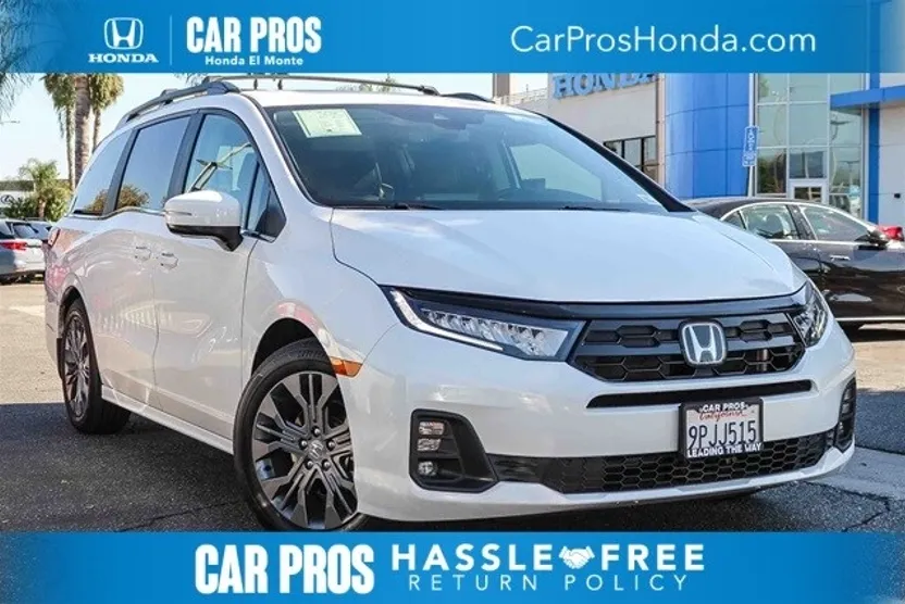 2025 Honda Odyssey Touring photo 1