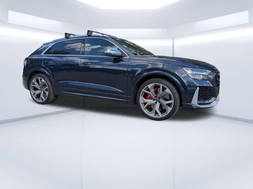 2024 Audi RS Q8 photo 1