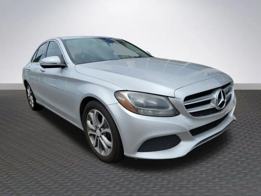 2016 Mercedes Benz C 300 photo 1