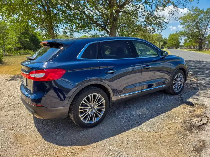 2018 Lincoln MKX Reserve photo 1