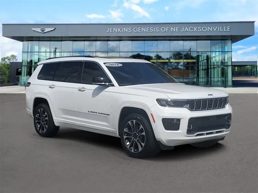 2021 Jeep Grand Cherokee Overland photo 1