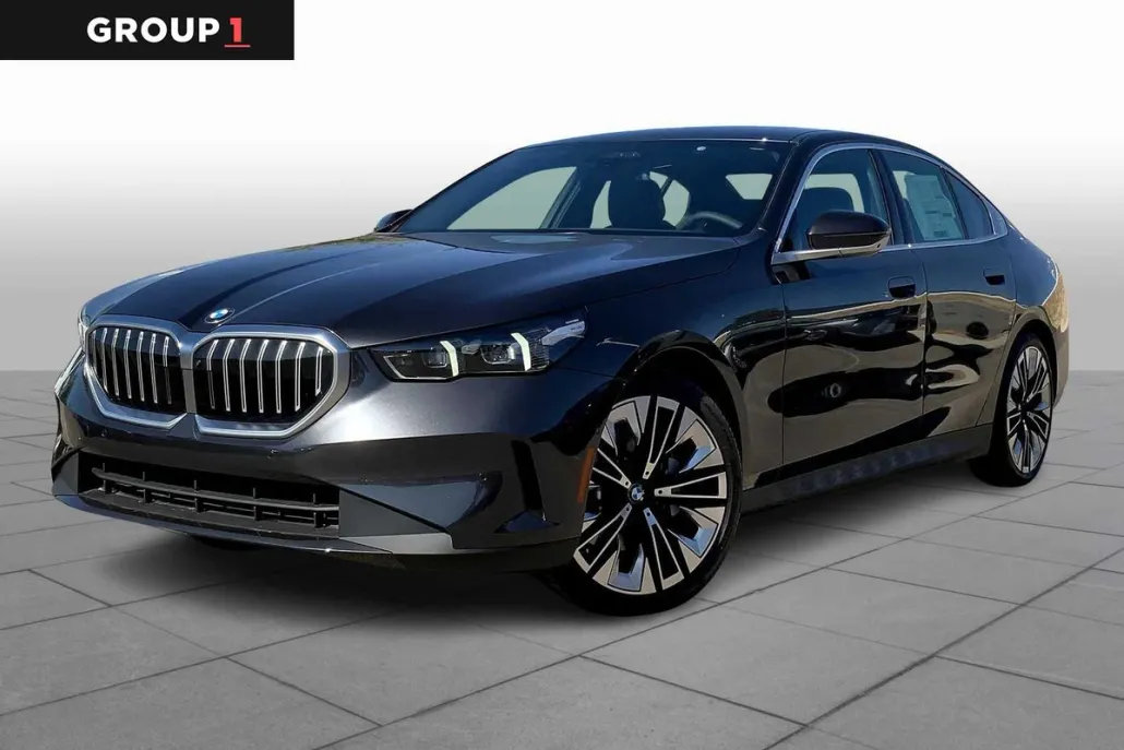 2023 Bmw 530i photo 1