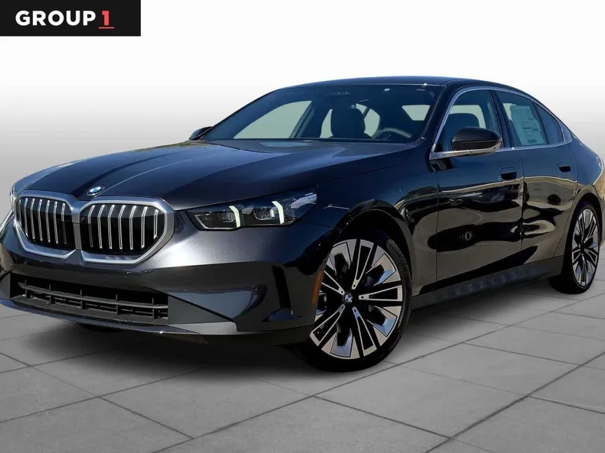 2023 Bmw 530i photo 1