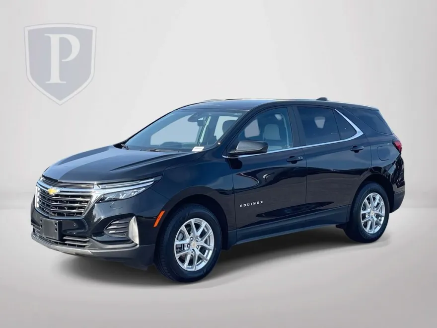 2024 Chevrolet Equinox LT photo 1