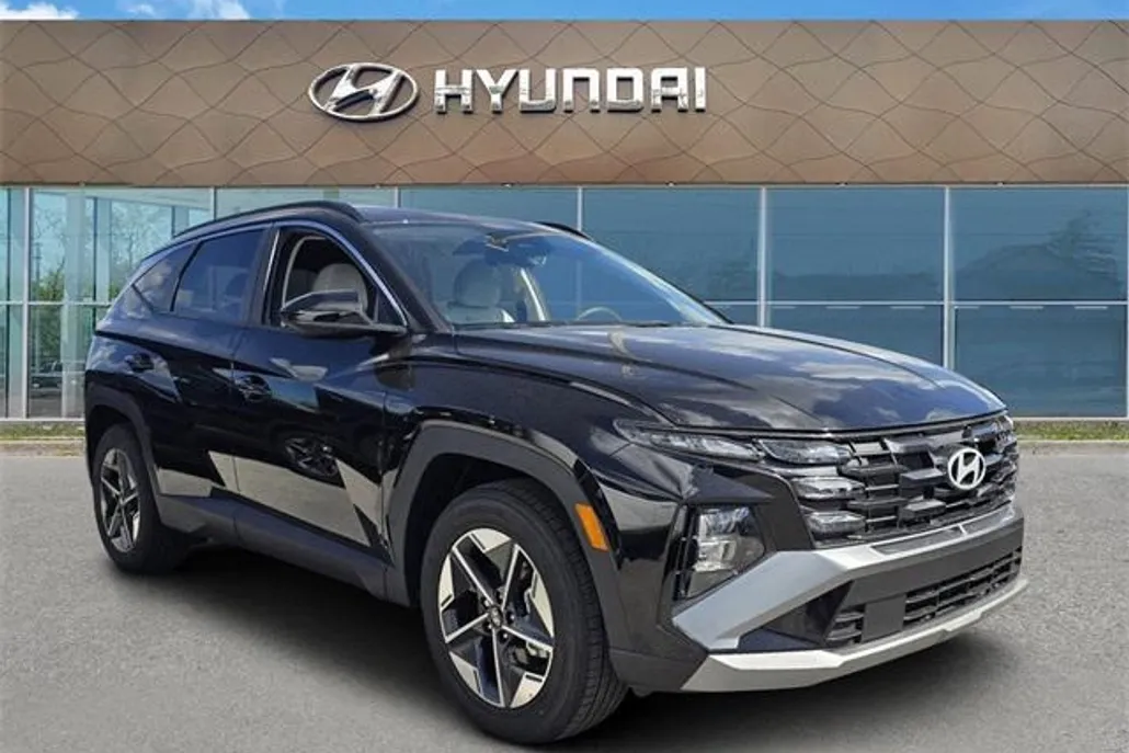 2025 Hyundai Tucson SEL photo 1