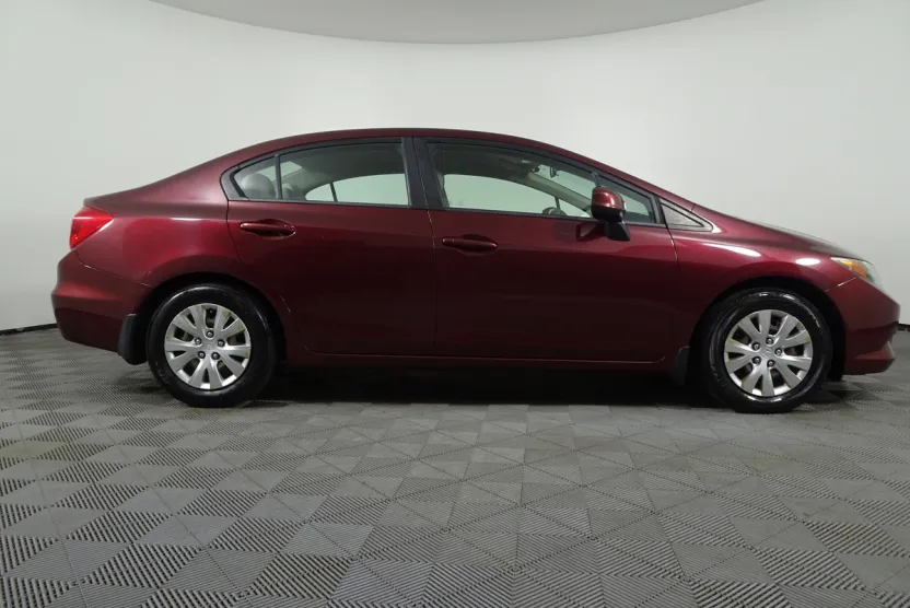 2012 Honda Civic LX photo 1