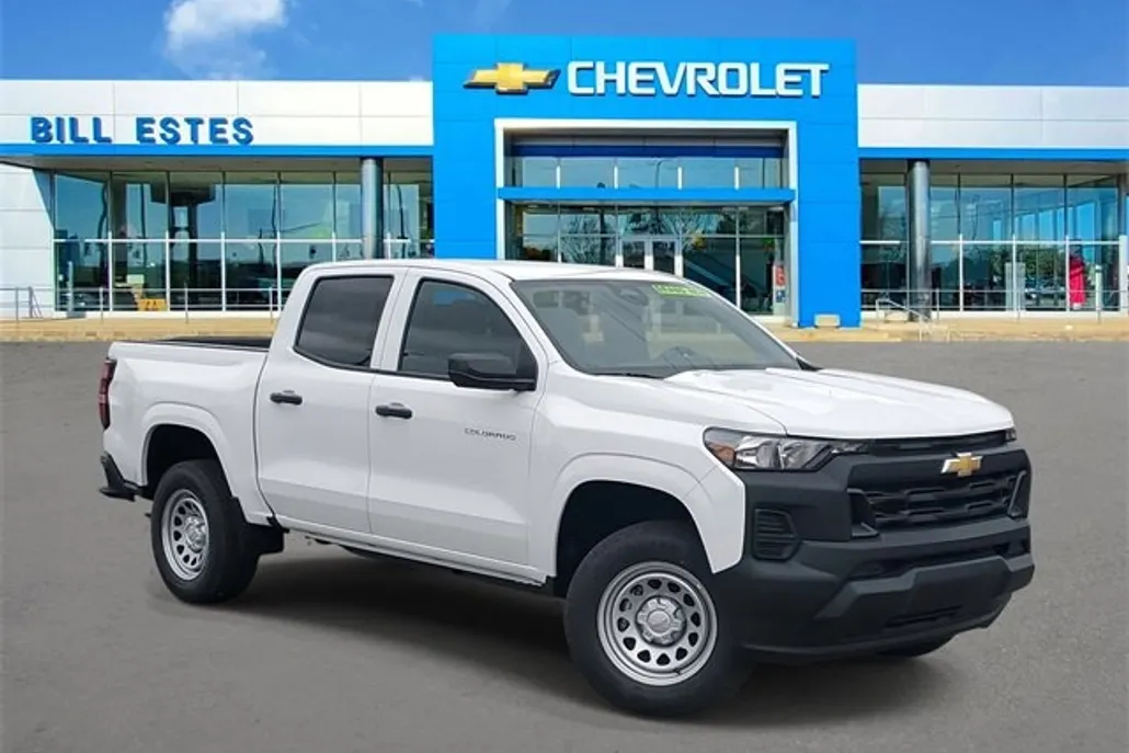 2025 Chevrolet Colorado LT photo 1