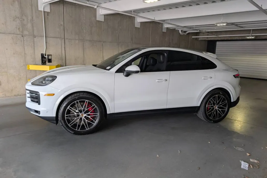 2026 Porsche Cayenne Coupe S photo 1