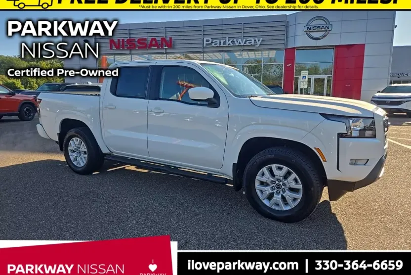 2023 Nissan Frontier SV photo 1