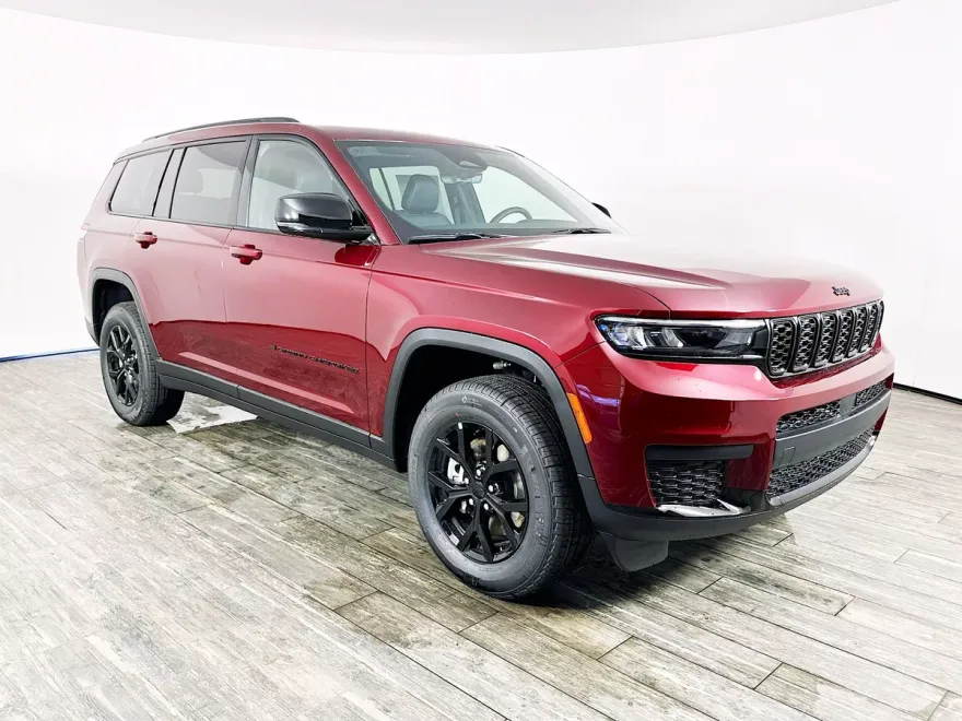 2025 Jeep Grand Cherokee Altitude X photo 1