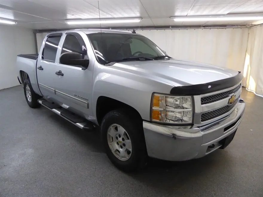 2013 Chevrolet Silverado 1500 LT photo 1