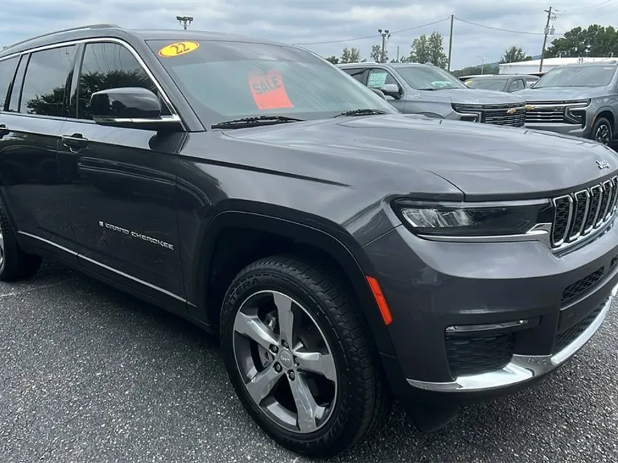 2022 Jeep Grand Cherokee Limited photo 1