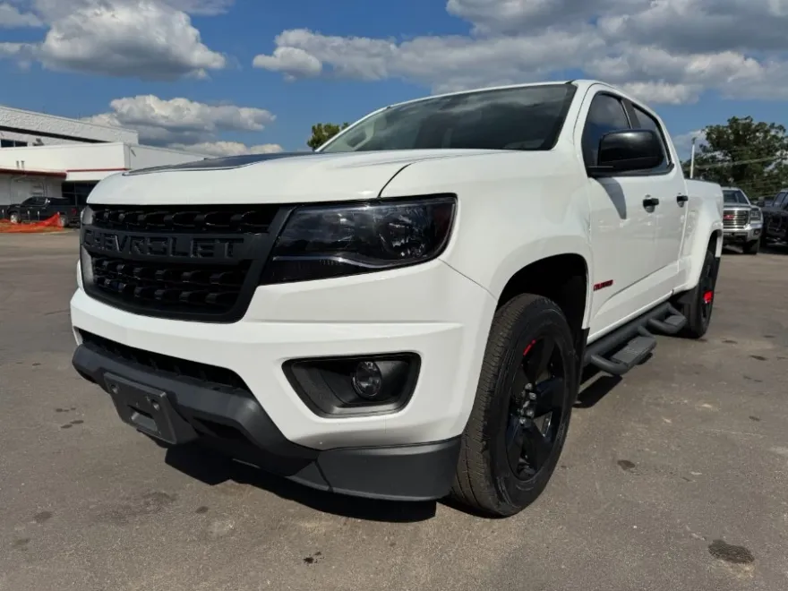 2018 Chevrolet Colorado LT photo 1