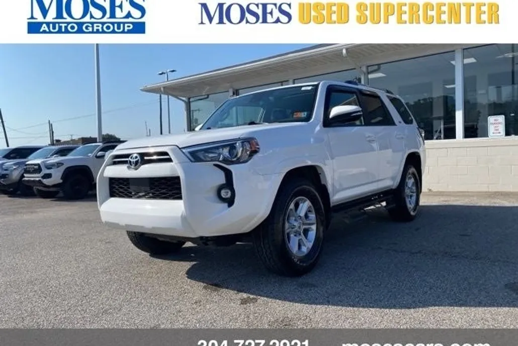 2024 Toyota 4Runner SR5 Premium photo 1