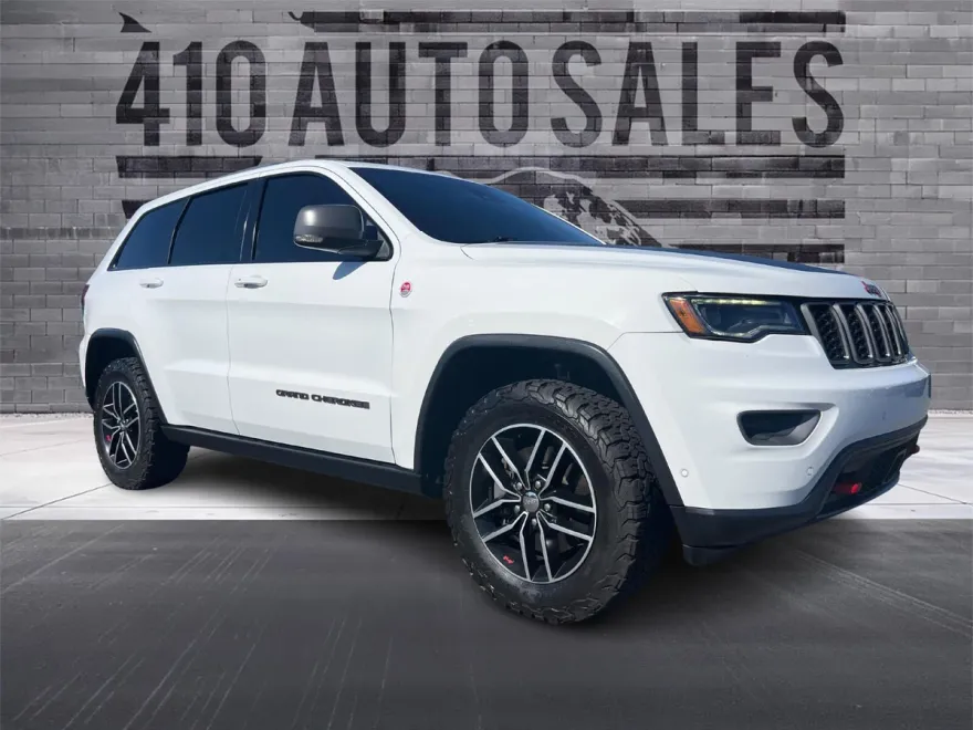 2017 Jeep Grand Cherokee Trailhawk photo 1