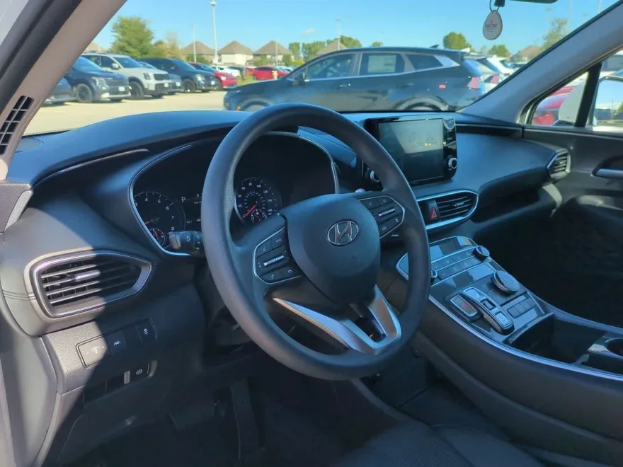 2022 Hyundai Santa Fe SEL photo 1