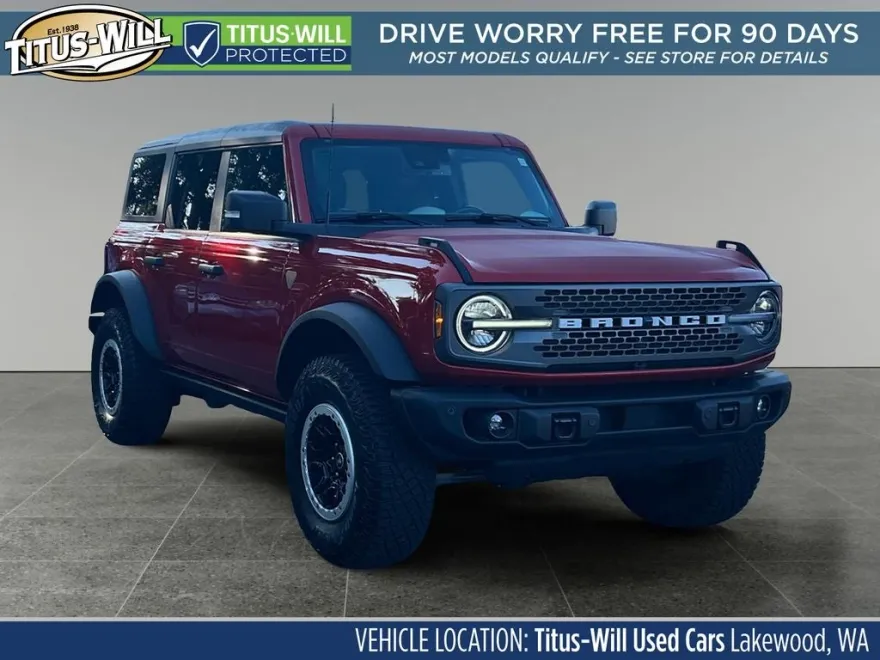 2023 Ford Bronco Badlands photo 1