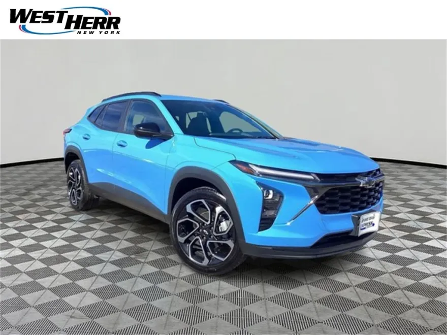 2024 Chevrolet Trax photo 1