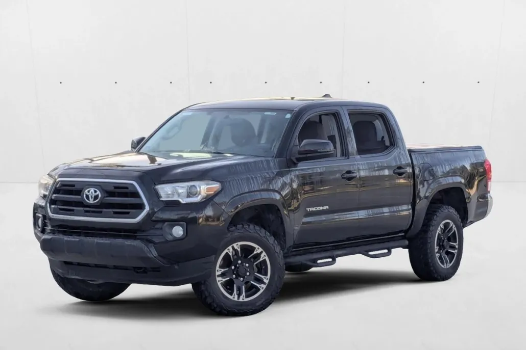 2016 Toyota Tacoma SR5 photo 1