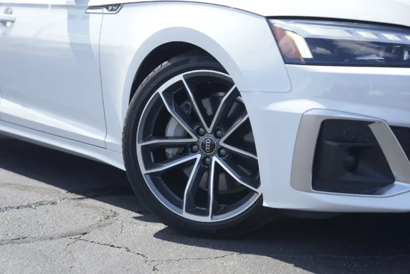 2024 Audi A5 45 S line Premium photo 1