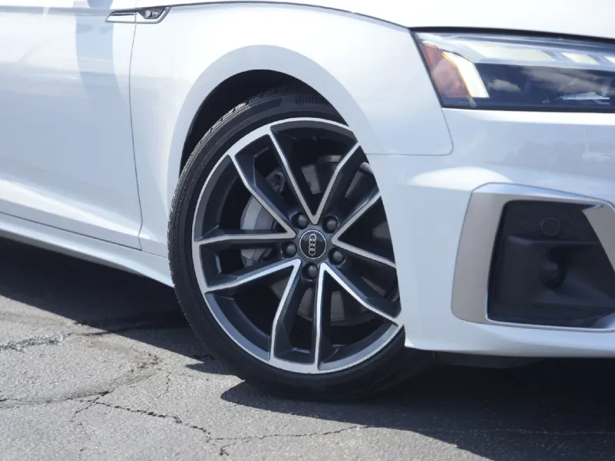 2024 Audi A5 45 S line Premium photo 1