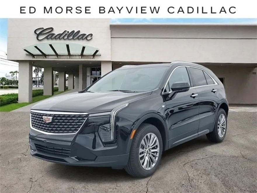 2025 Cadillac XT4 Premium Luxury photo 1