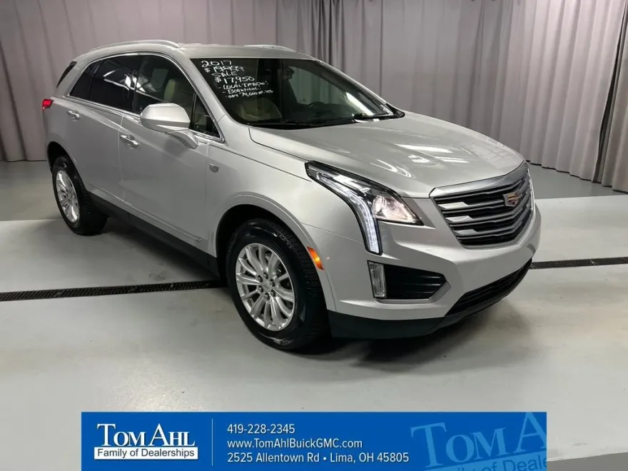 2017 Cadillac XT5 Base photo 1