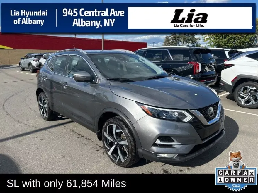 2020 Nissan Rogue Sport SL photo 1