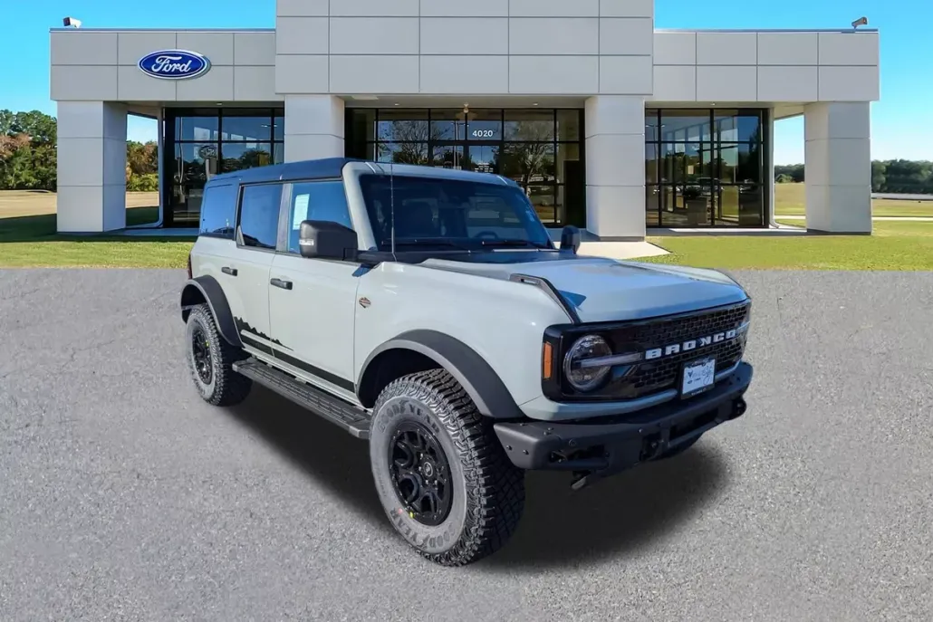 2024 Ford Bronco Wildtrak photo 1