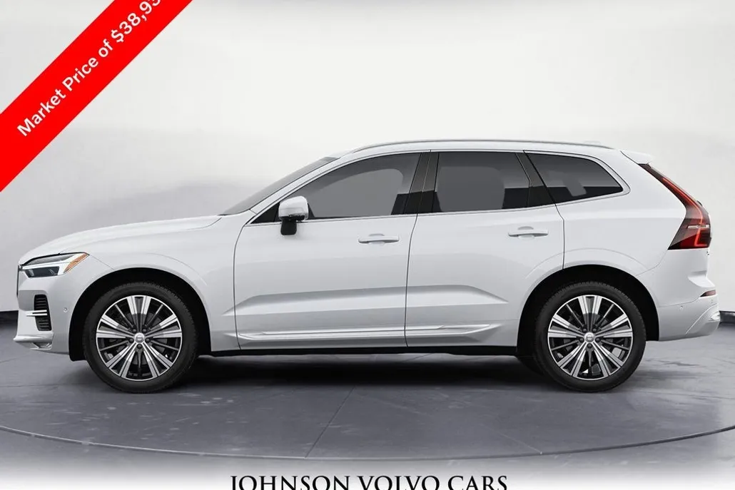 2023 Volvo XC60 B5 Plus photo 1