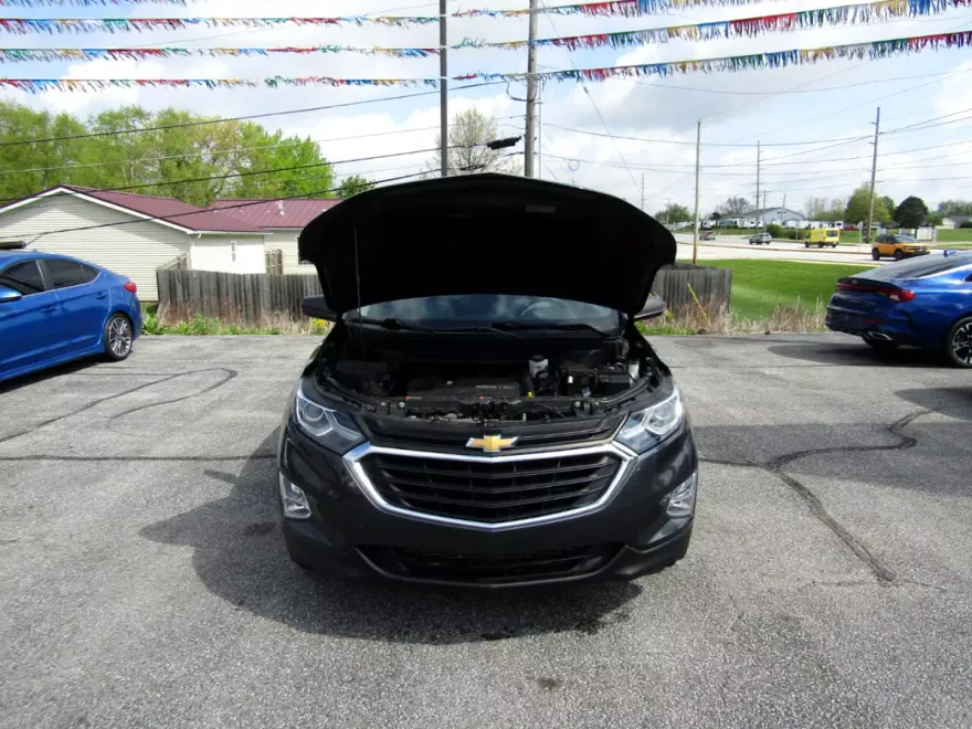 2020 Chevrolet Equinox LS photo 27