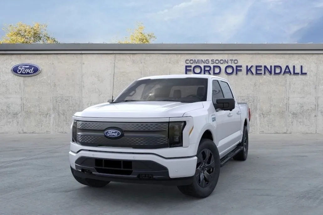 2025 Ford F-150 Lightning photo 1