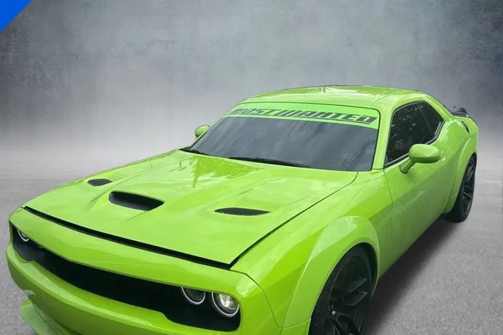 2019 Dodge Challenger R/T Scat Pack Widebody photo 1