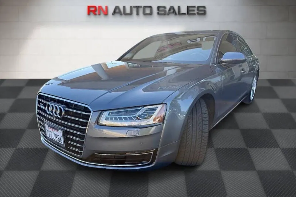 2015 Audi A8 3.0T Quattro photo 1