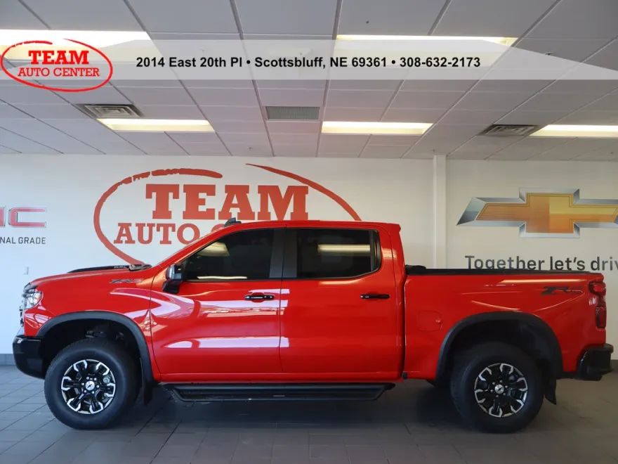 2022 Chevrolet Silverado 1500 ZR2 photo 1