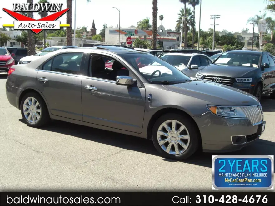 2011 Lincoln MKZ photo 1