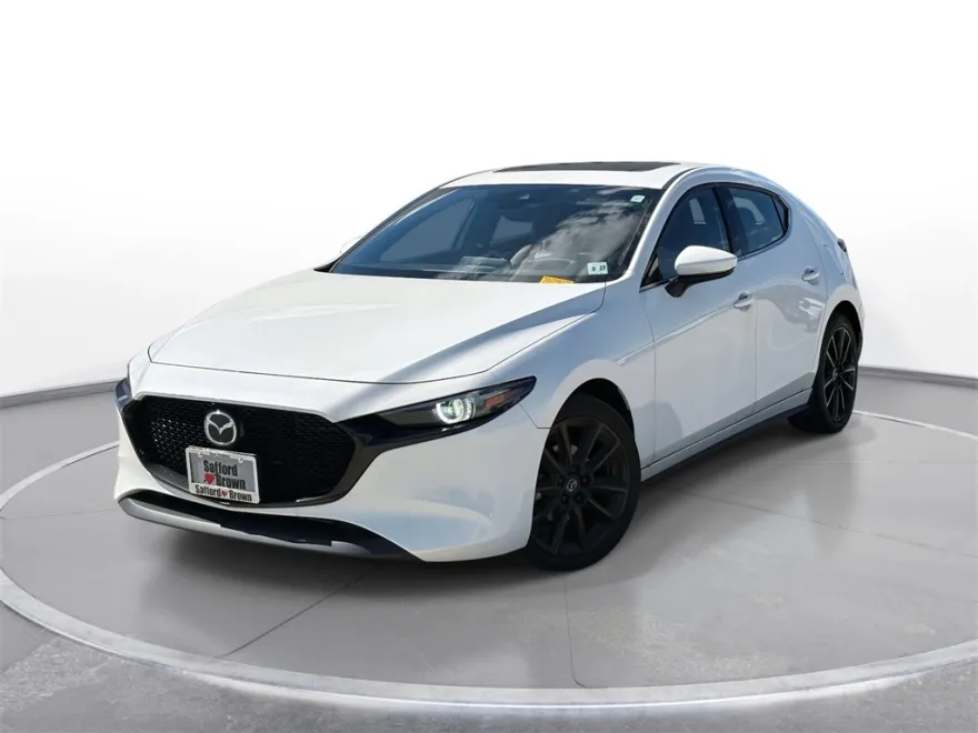 2022 Mazda Mazda3 Premium photo 1