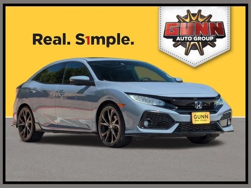 2018 Honda Civic Sport Touring photo 1