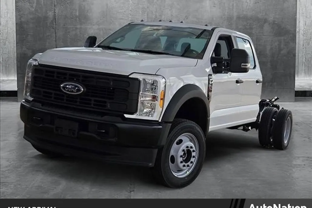 2025 Ford F-450 XL photo 1