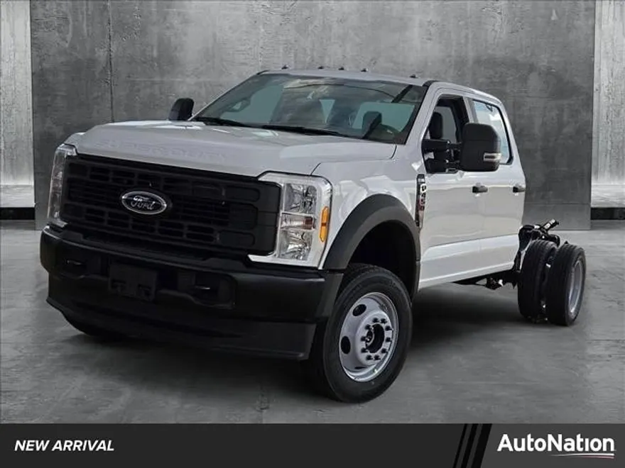 2025 Ford F-450 XL photo 1
