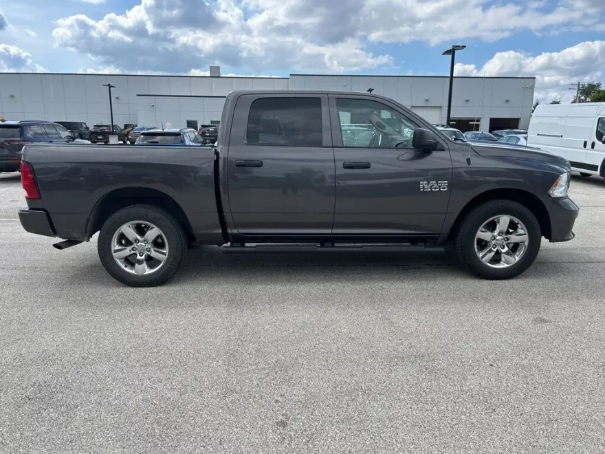 2017 Ram 1500 Express photo 1