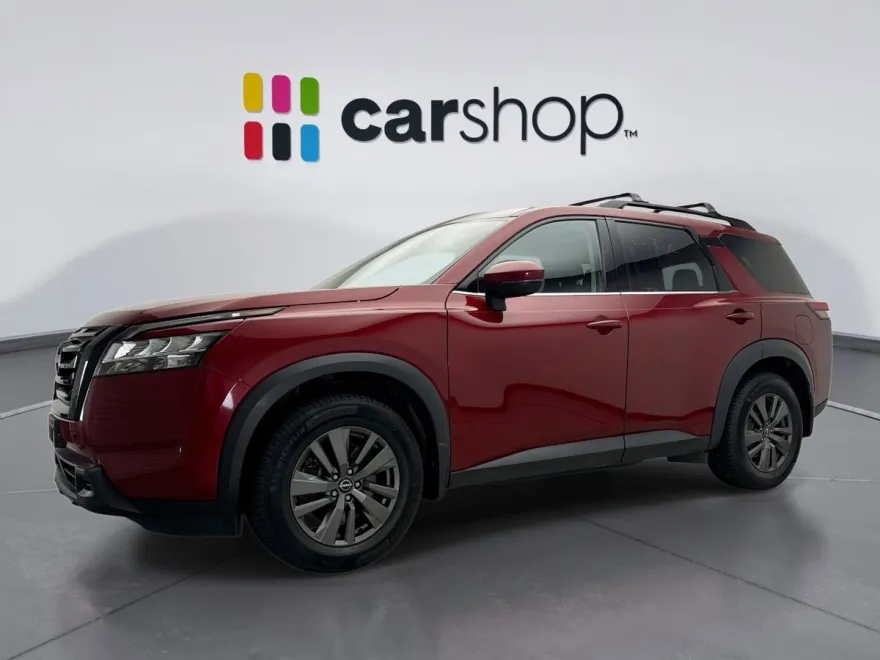 2022 Nissan Pathfinder SV photo 1