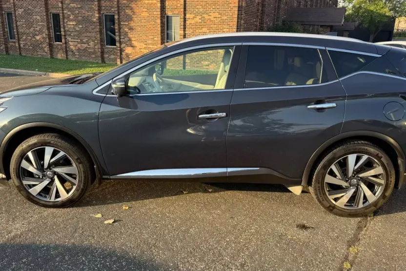 2017 Nissan Murano Platinum photo 1