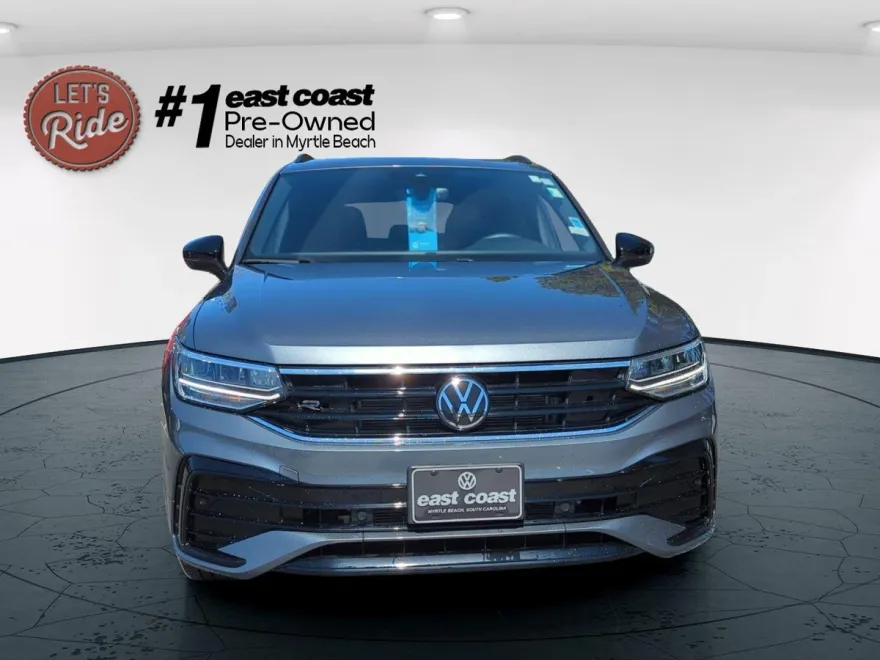 2024 Volkswagen Tiguan SE R-Line Black photo 1