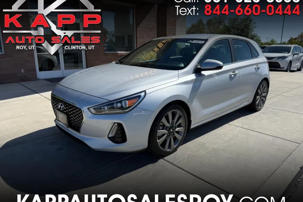 2018 Hyundai Elantra GT Sport photo 1